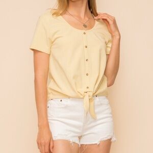 NWT 🍋Front Tie Dot Jersey Top🍋